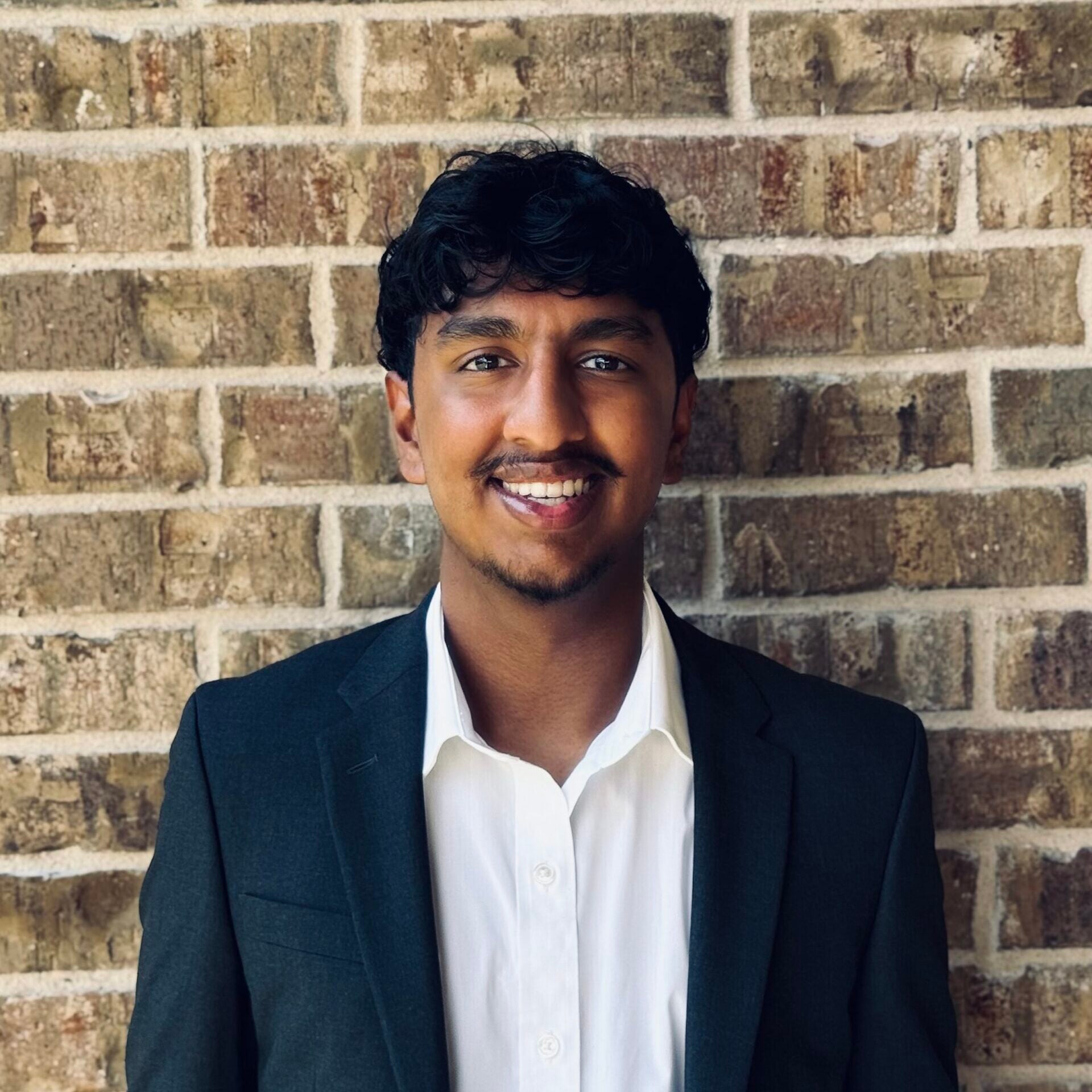 Headshot photo of Varun Ramanathan