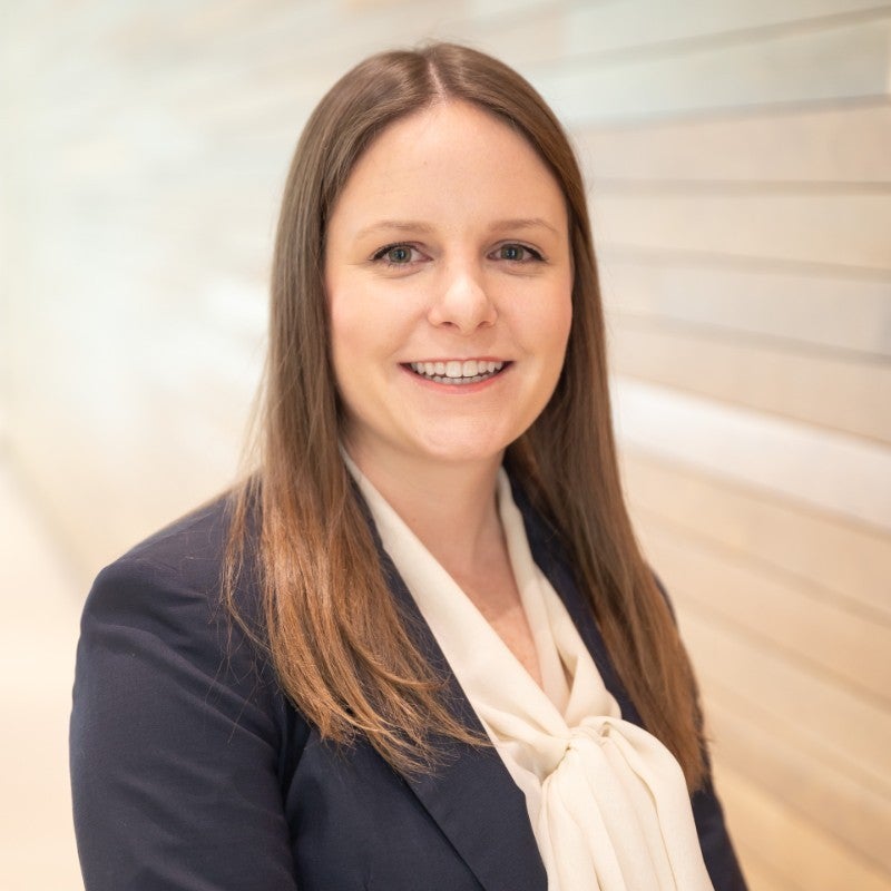 Emily Simms headshot