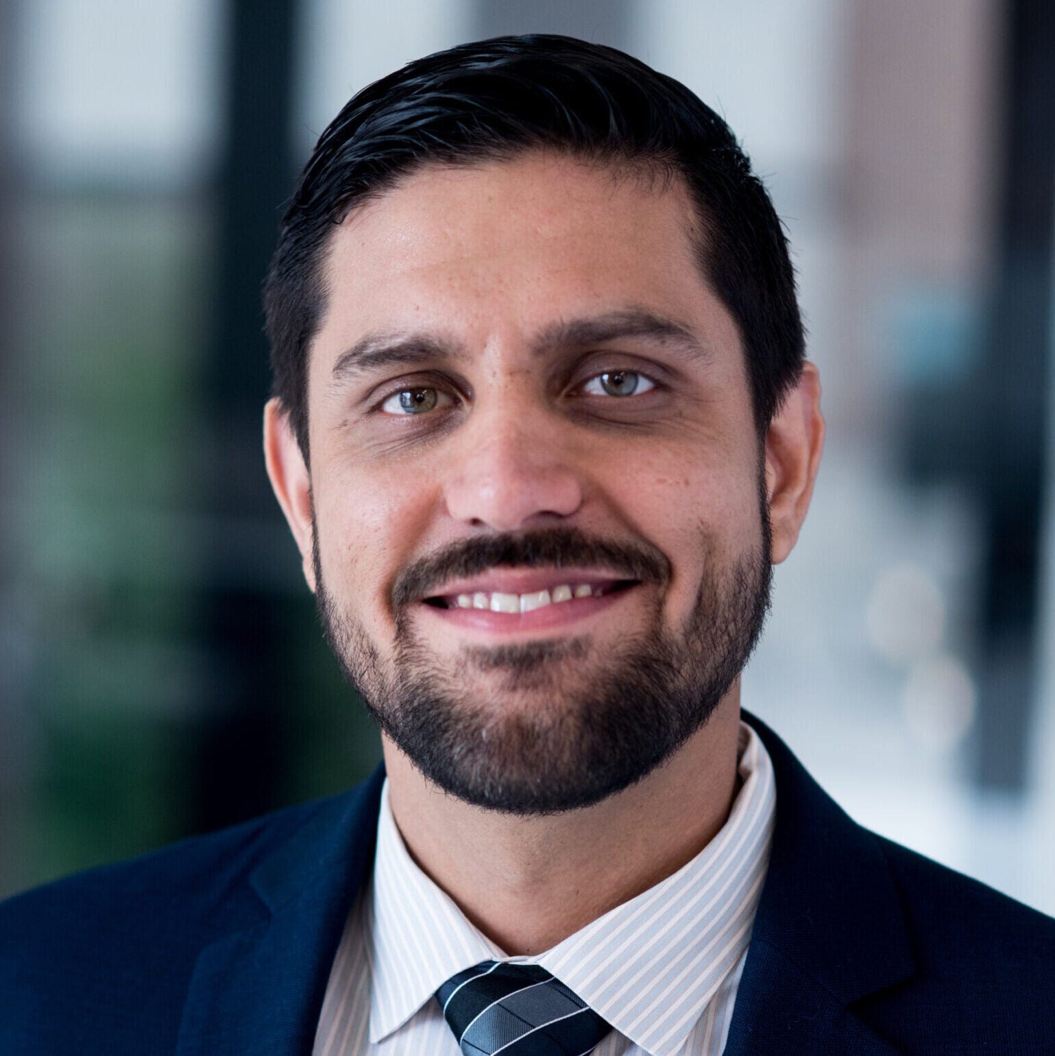 Headshot of Ian Bidot